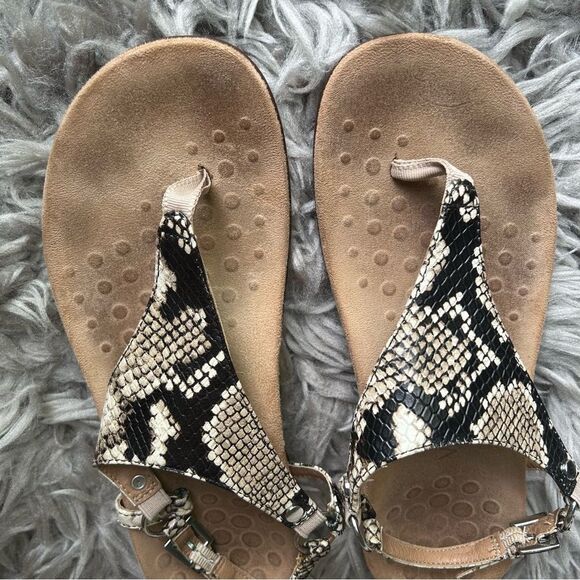 Vionic Kirra snake print leather slingback thong sandals women’s shoe size 8 - Picture 3 of 9